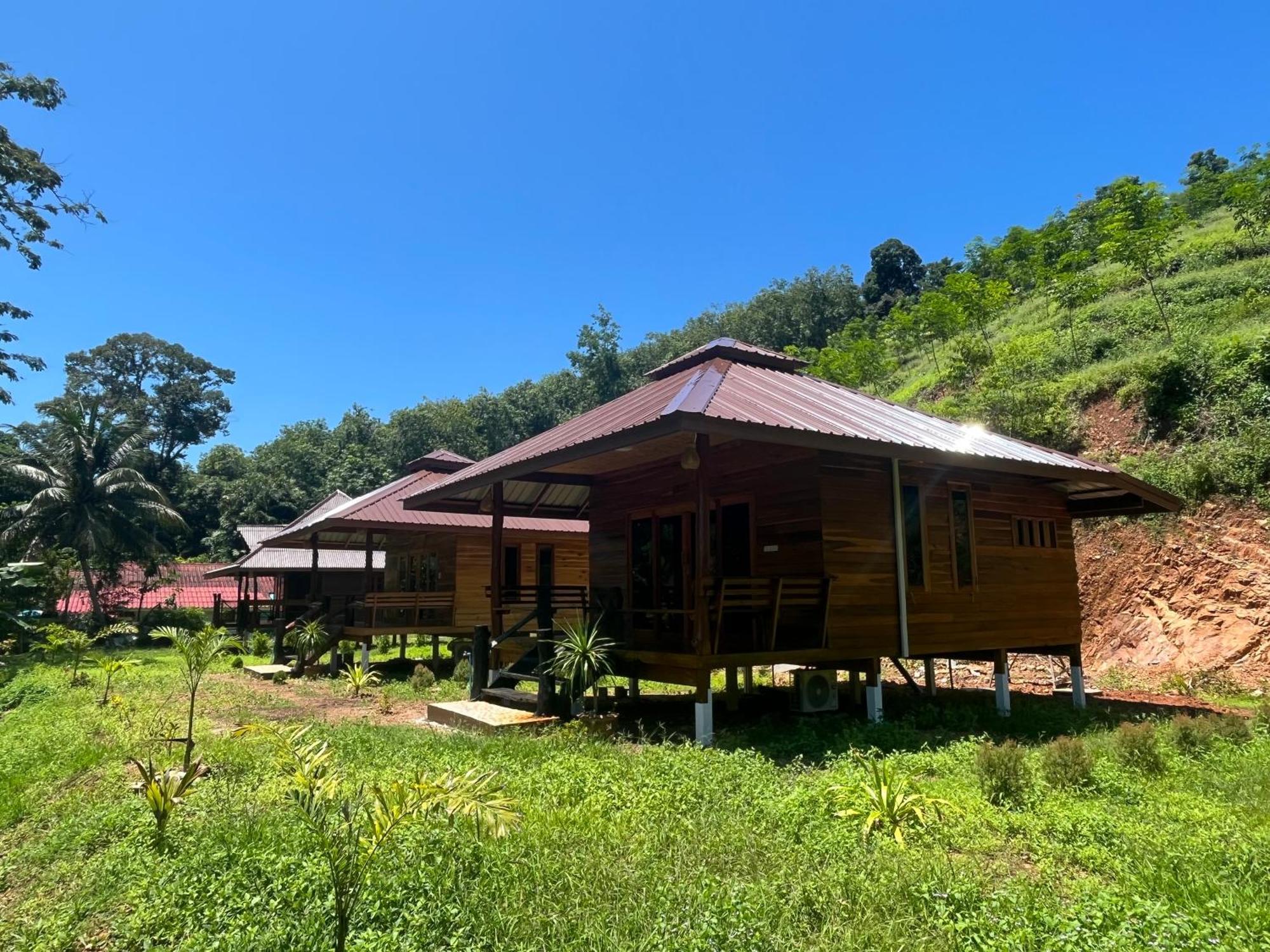 Koh Jum Home Stay Екстериор снимка