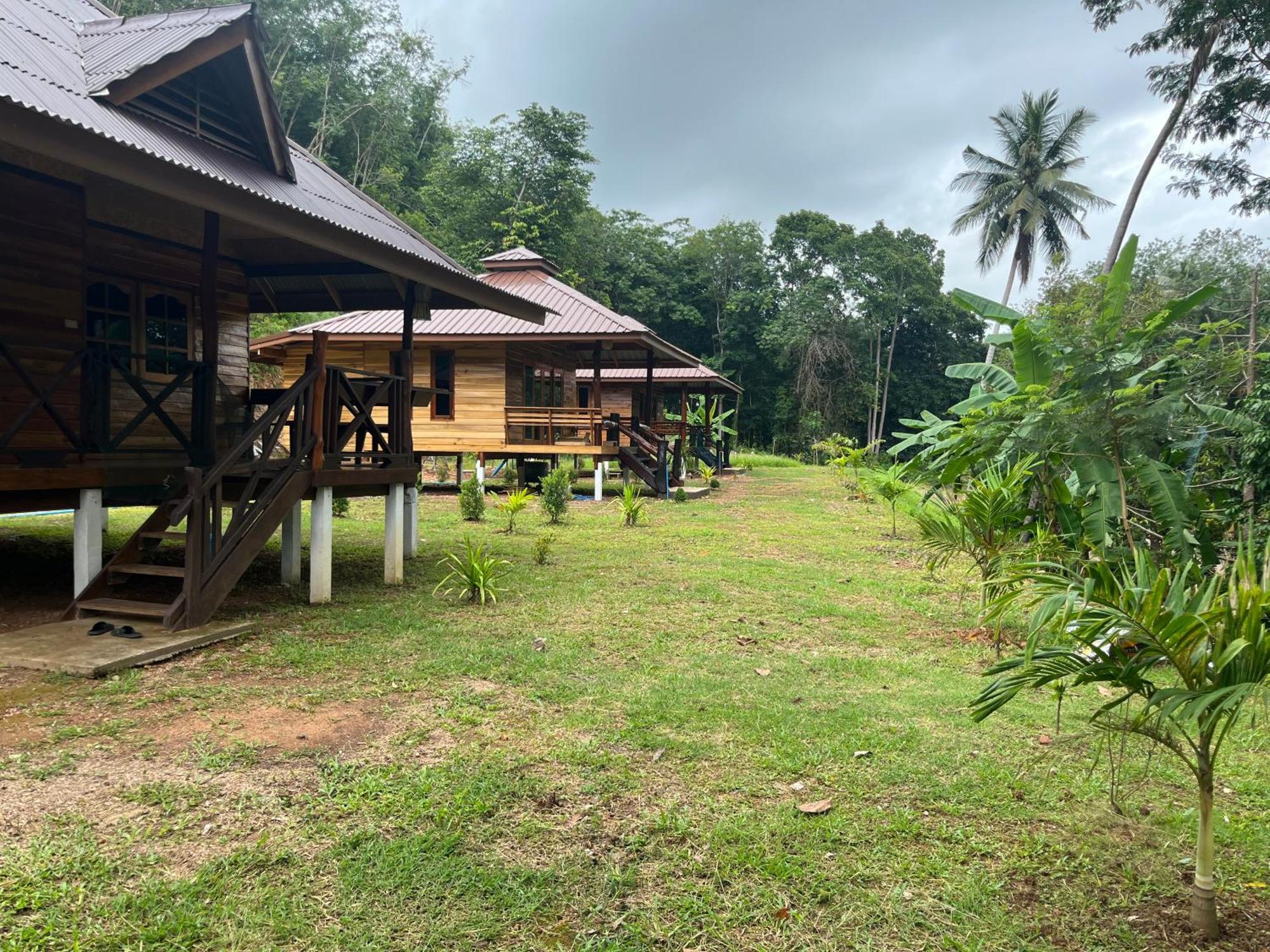Koh Jum Home Stay Екстериор снимка