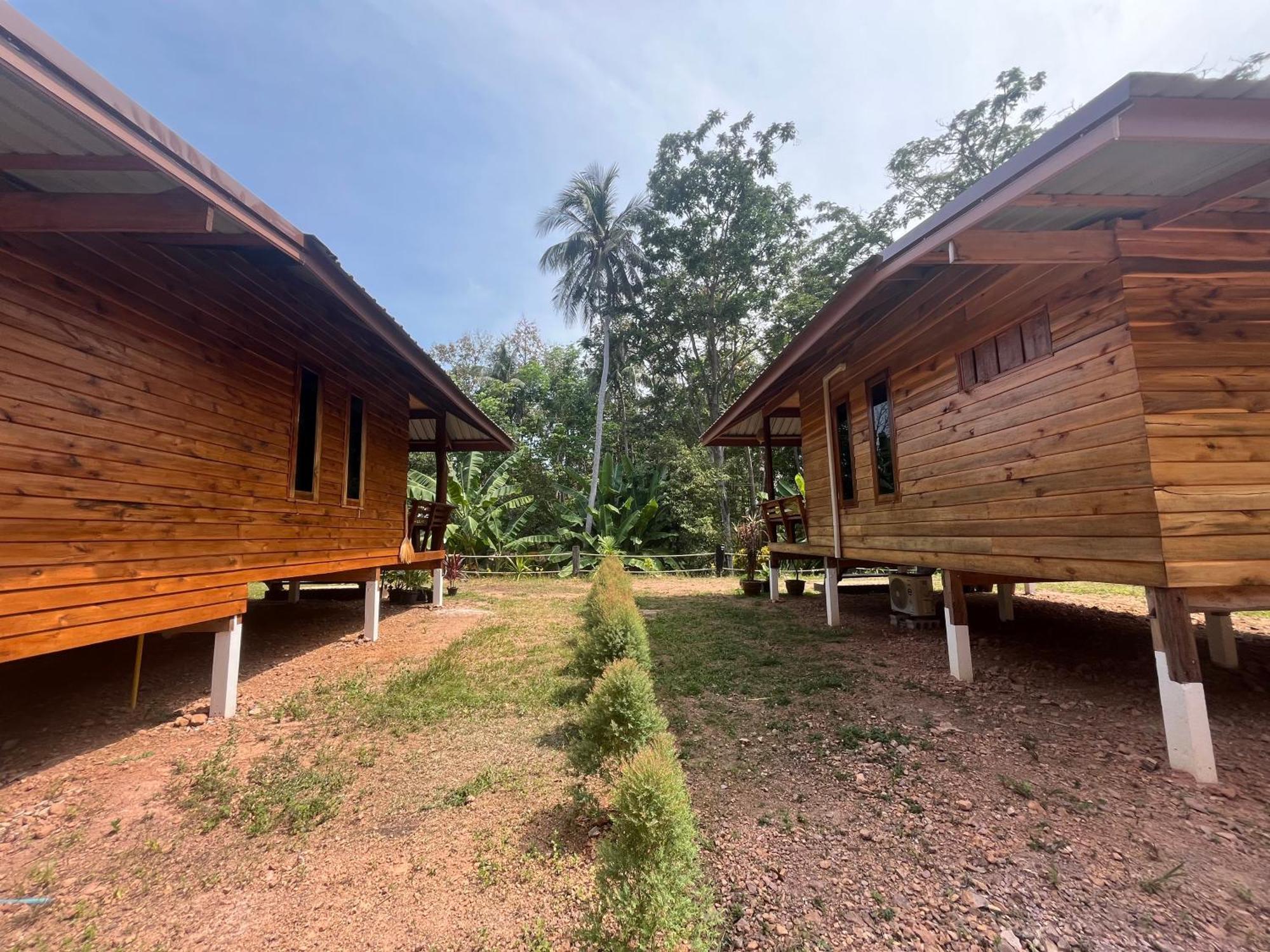 Koh Jum Home Stay Екстериор снимка