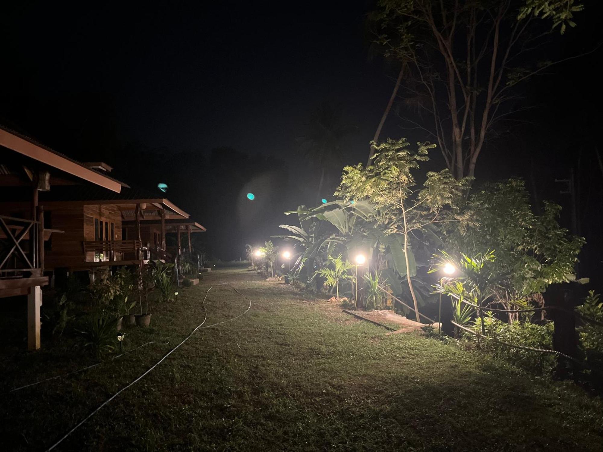 Koh Jum Home Stay Екстериор снимка