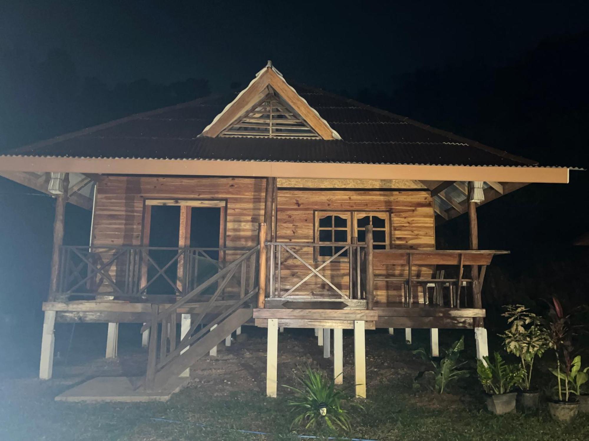 Koh Jum Home Stay Екстериор снимка