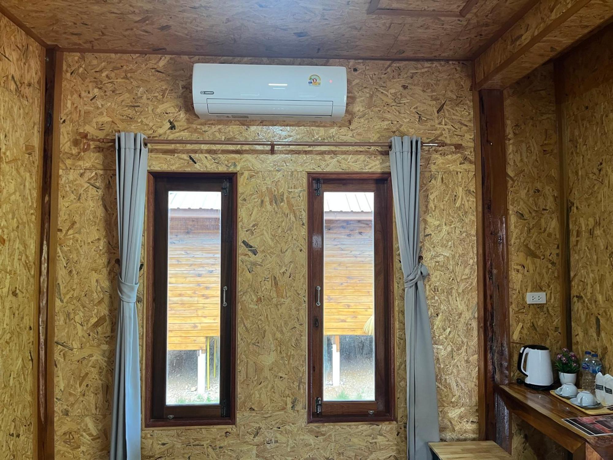 Koh Jum Home Stay Екстериор снимка