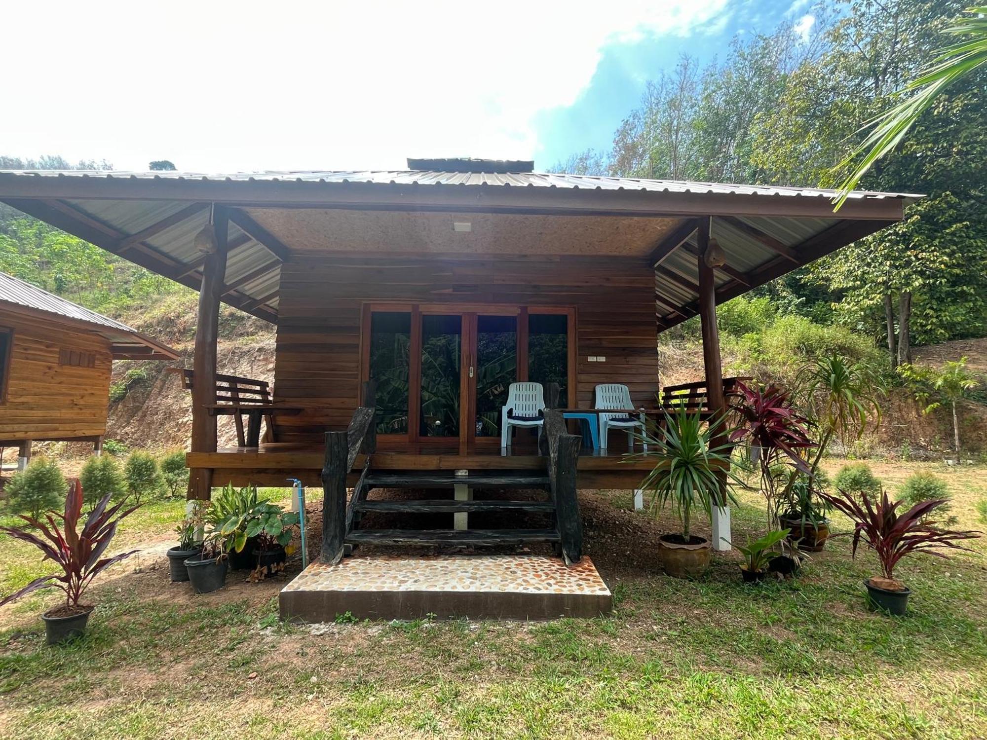 Koh Jum Home Stay Екстериор снимка