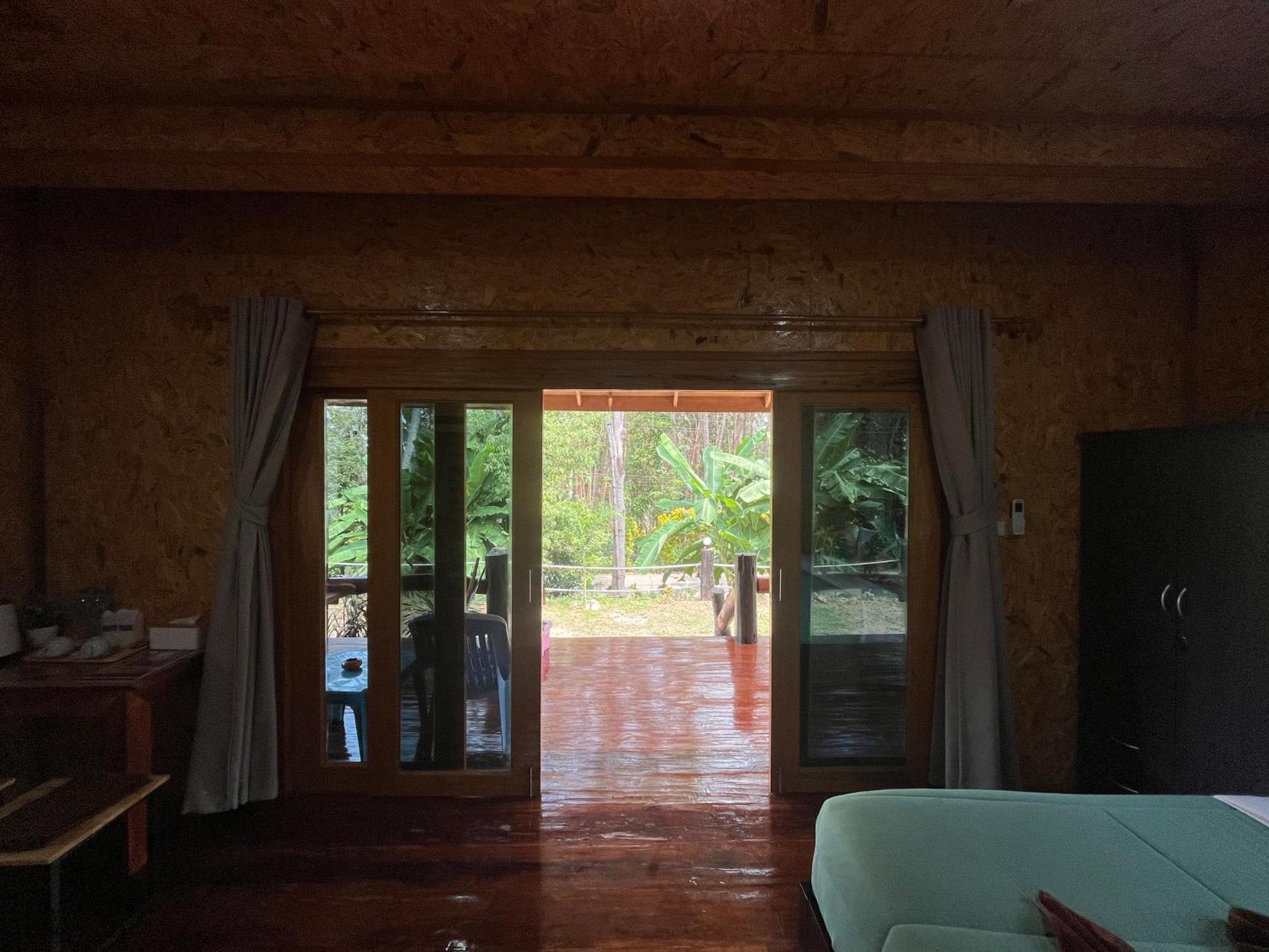 Koh Jum Home Stay Екстериор снимка
