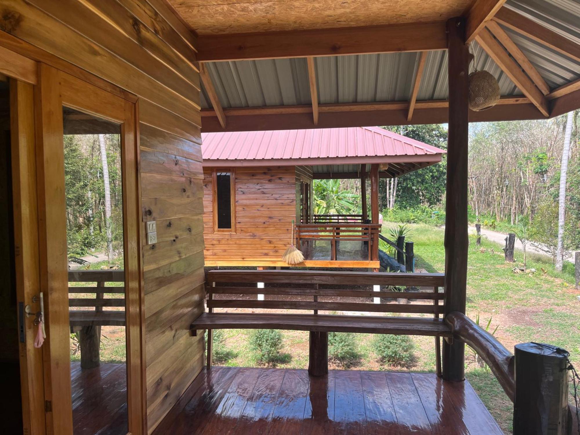 Koh Jum Home Stay Екстериор снимка