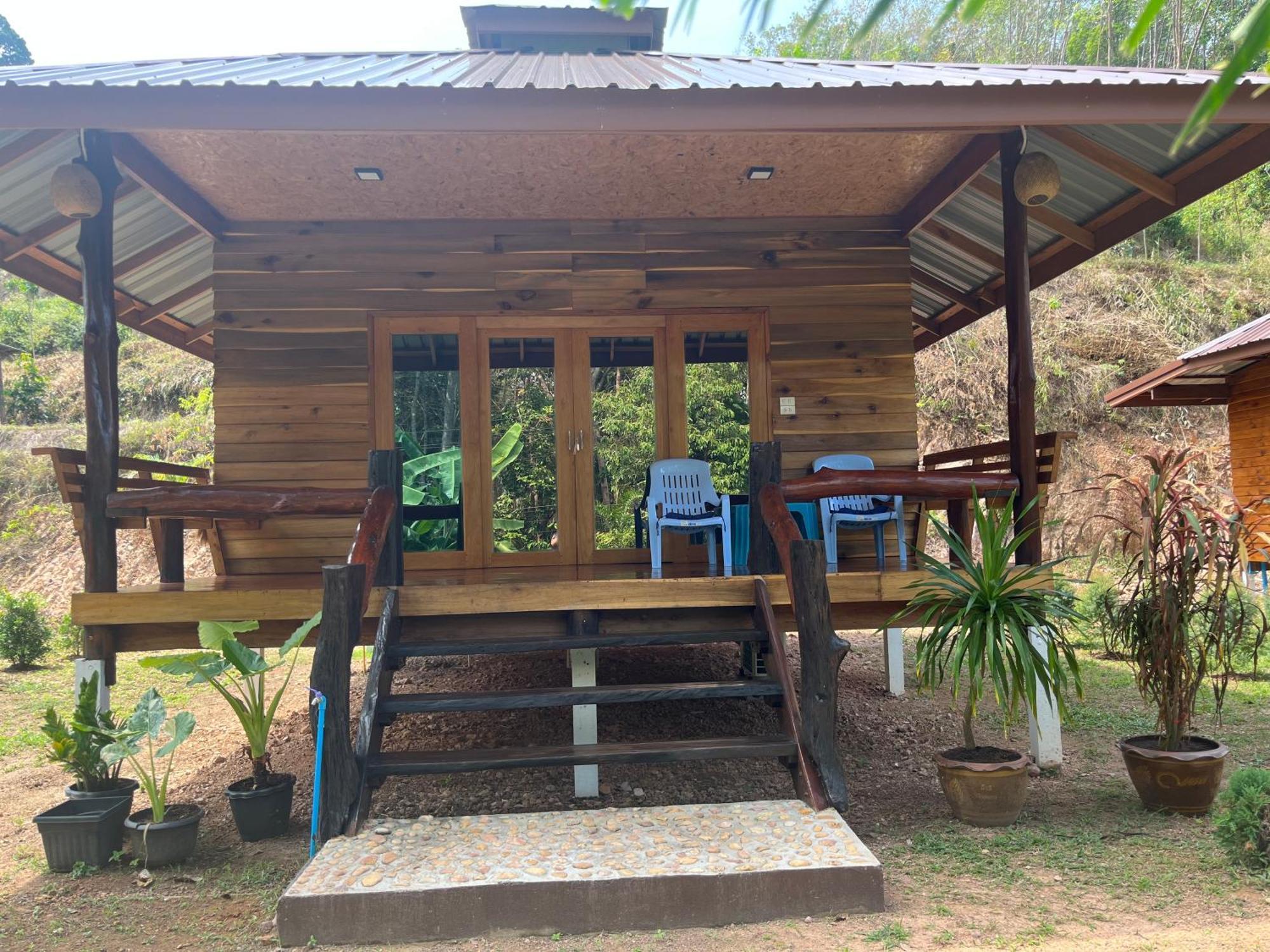 Koh Jum Home Stay Екстериор снимка