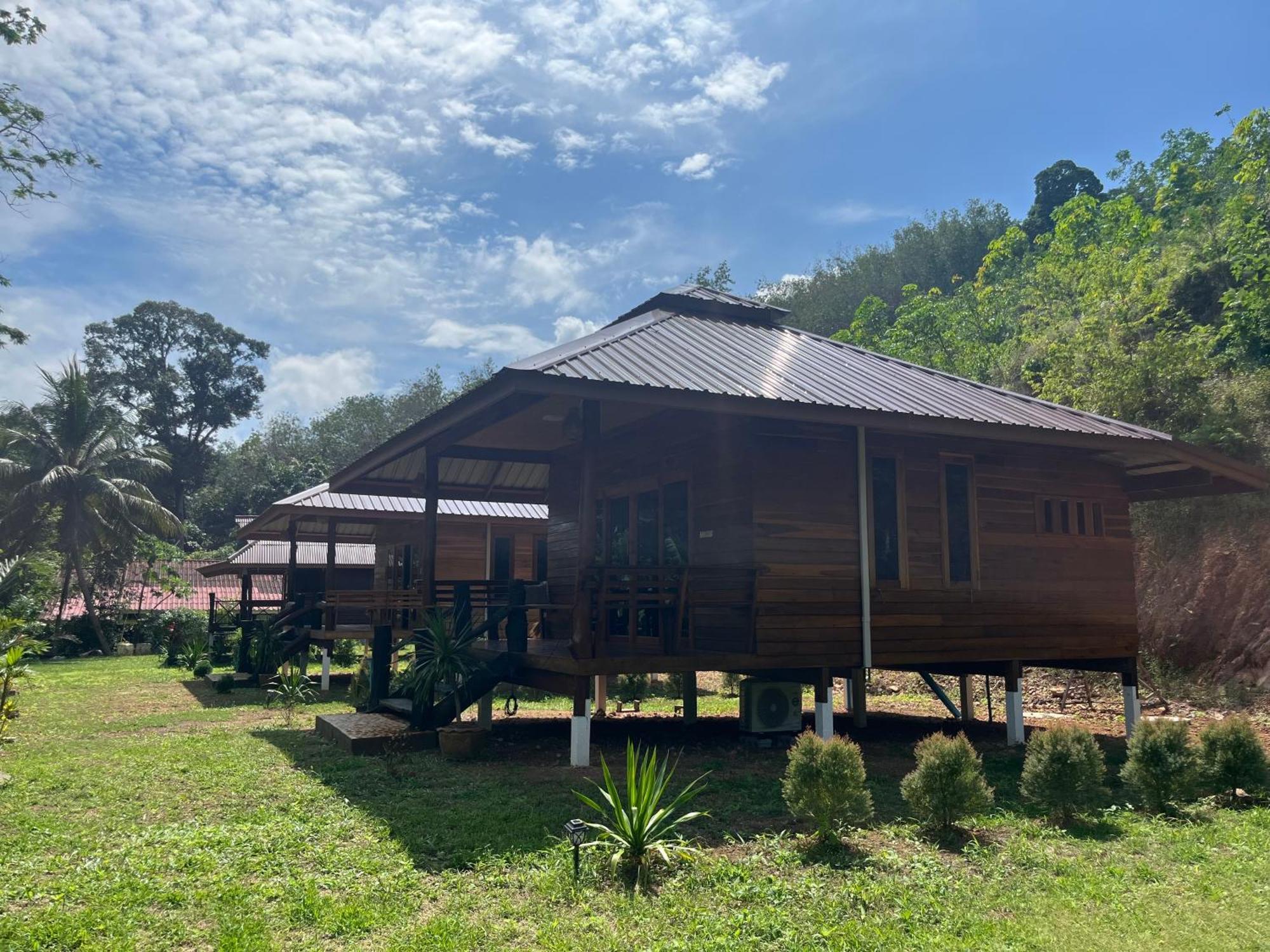 Koh Jum Home Stay Екстериор снимка